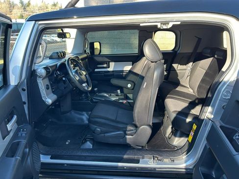 Used 2008 Toyota FJ Cruiser 4WD AT image 11