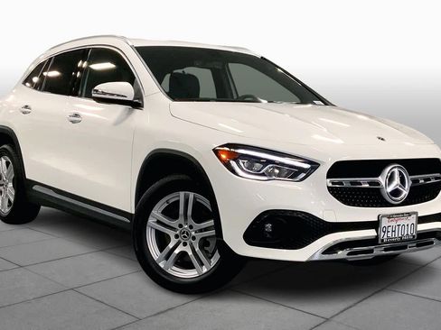 Certified 2023 Mercedes-Benz GLA 250 image 2