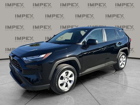 Used 2024 Toyota RAV4 LE image 1