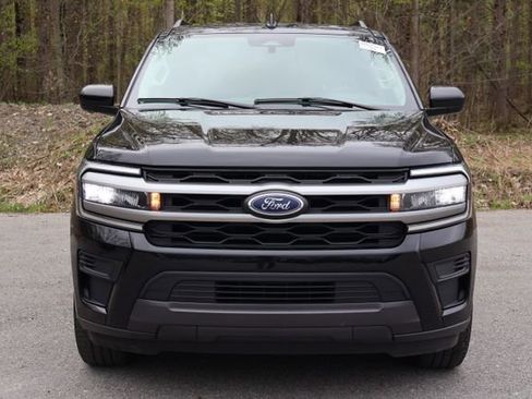 Used 2024 Ford Expedition XLT AWD/4WD image 8
