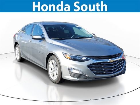 Used 2024 Chevrolet Malibu LT image 1