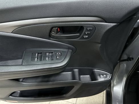 Used 2023 Honda Passport EX-L image 21