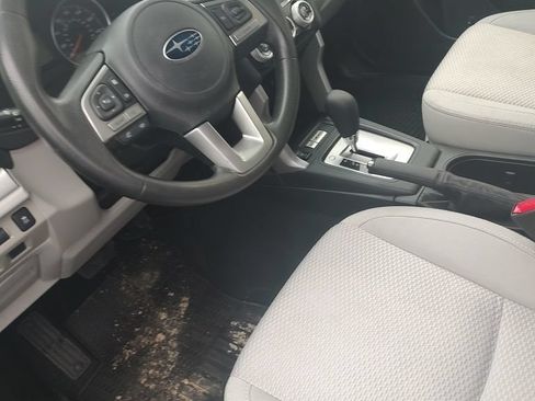 Used 2018 Subaru Forester 2.5i Premium w/ All-Weather Package AWD/4WD image 8
