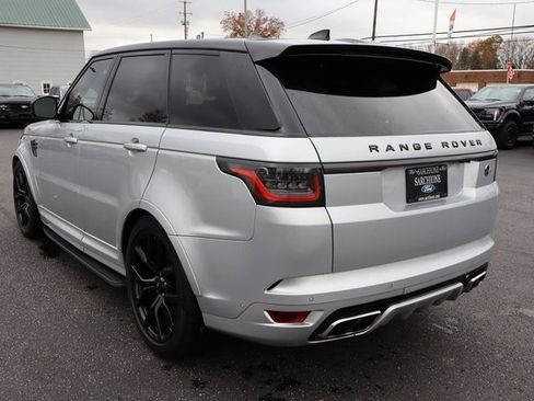 Used 2019 Land Rover Range Rover Sport SVR image 16