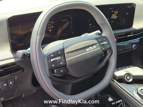 New 2025 Kia EV6 Wind AWD/4WD image 15