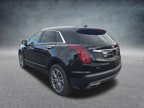Used 2025 Cadillac XT5 Premium Luxury image 9