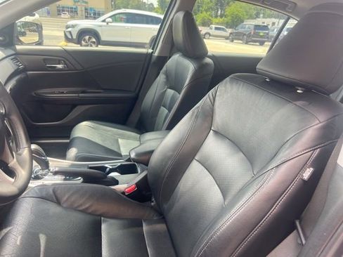 Used 2015 Honda Accord EX-L image 13