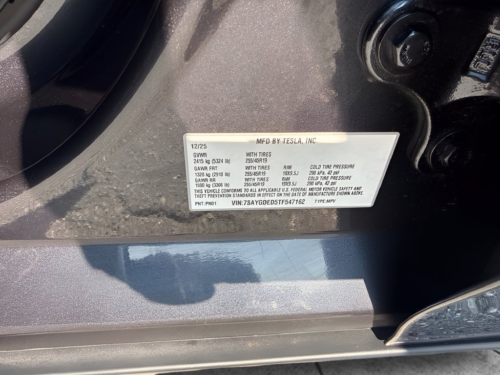Used 2026 Tesla Model Y Long Range RWD image 32