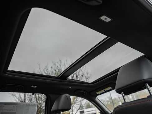 New 2025 Honda Pilot TrailSport image 38