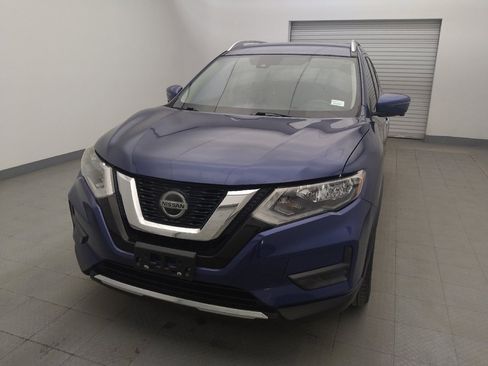 Used 2019 Nissan Rogue SV w/ Premium Package image 15