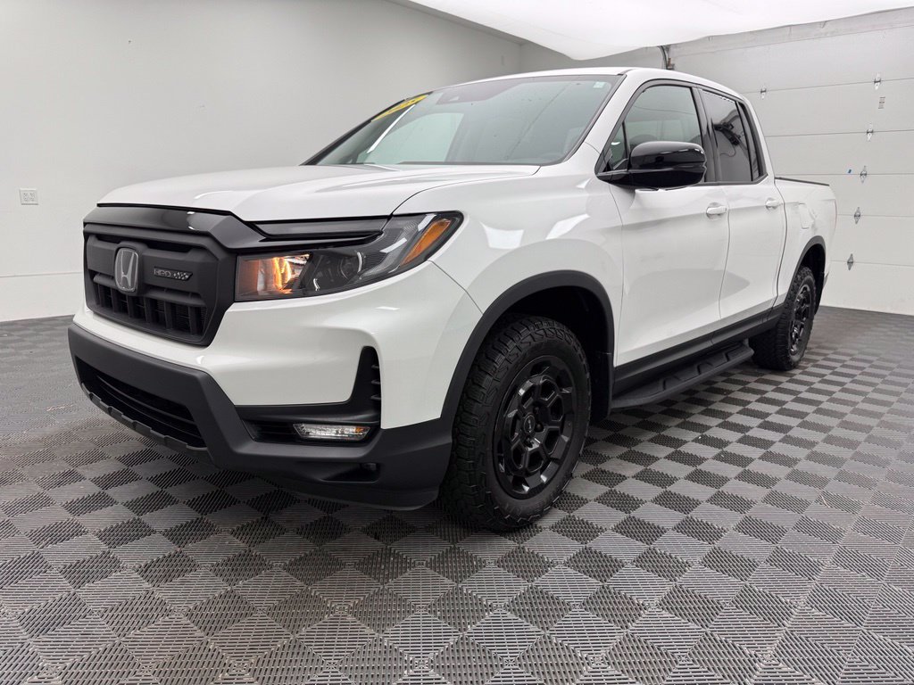 Used 2025 Honda Ridgeline Sport+ image 16