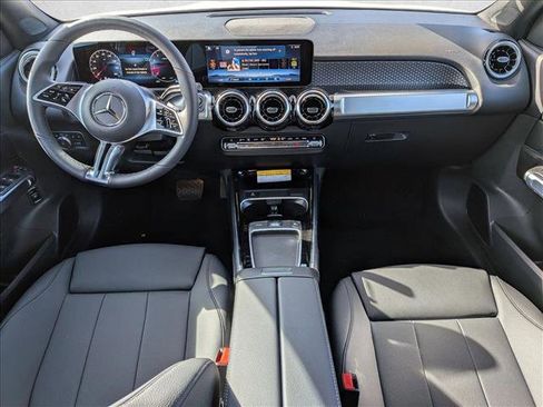 New 2026 Mercedes-Benz GLB 250 image 15