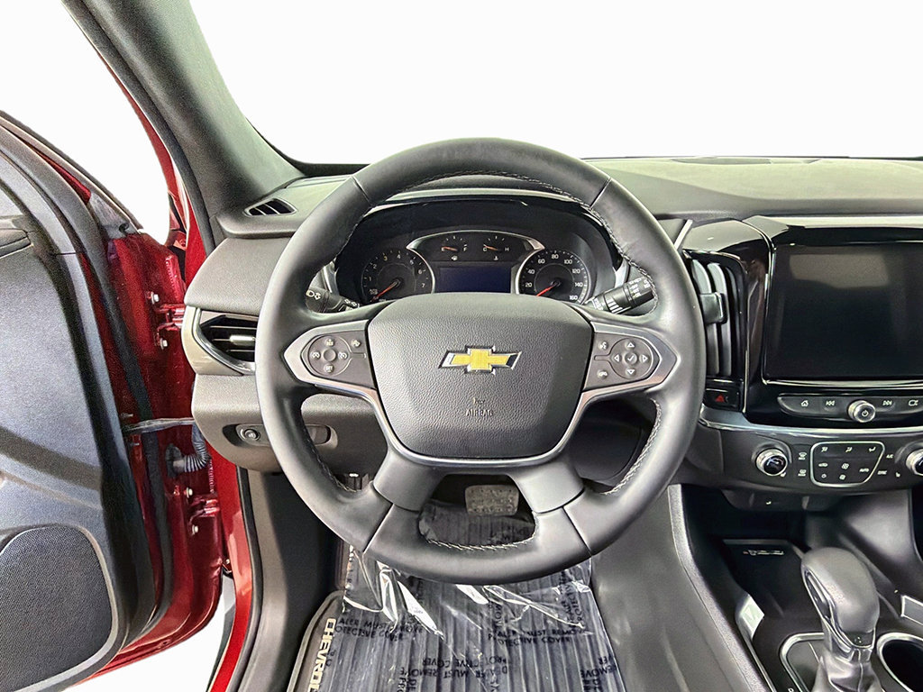 Used 2023 Chevrolet Traverse LT AWD/4WD image 33