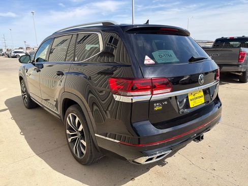 Used 2021 Volkswagen Atlas SEL Premium AWD/4WD image 5