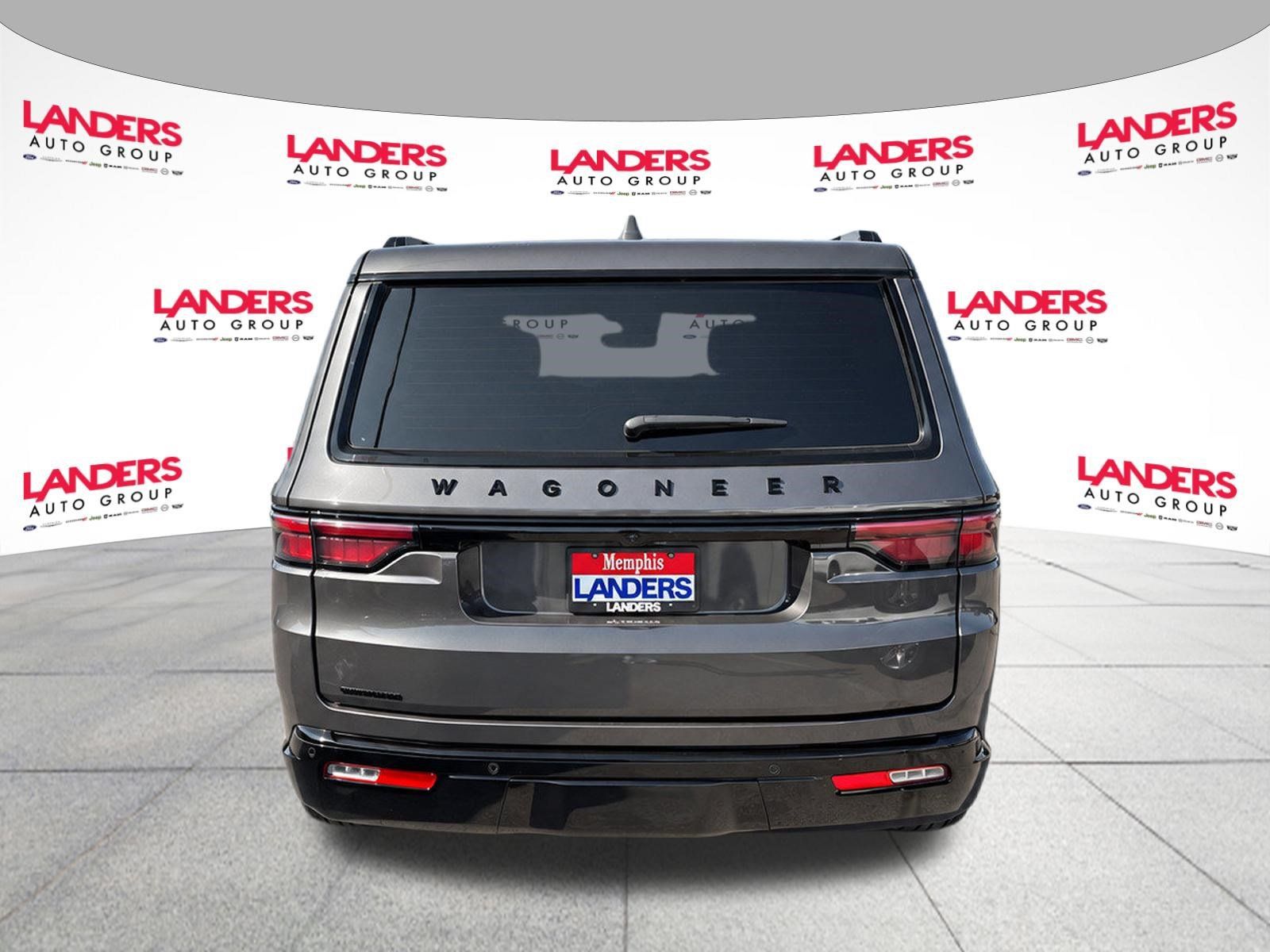 Used 2023 Jeep Wagoneer Series II AWD/4WD image 6