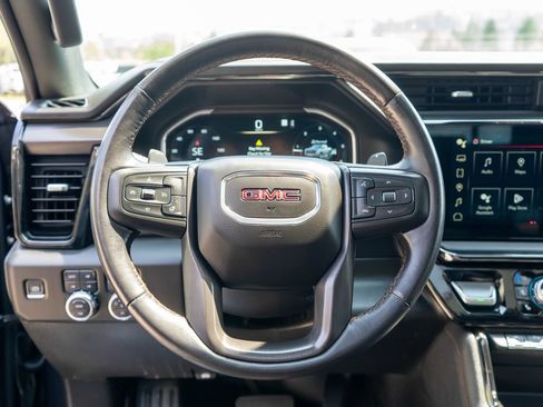 Used 2023 GMC Sierra 1500 AT4 w/ AT4 Premium Package AWD/4WD image 17