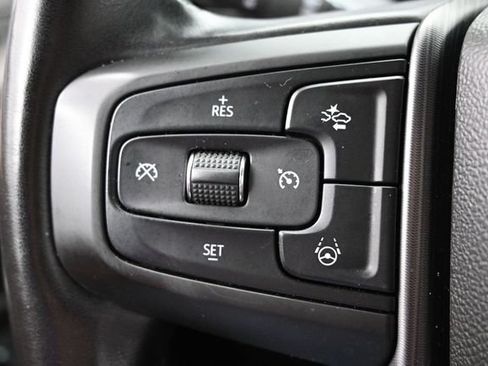 Used 2023 GMC Yukon Denali Ultimate AWD/4WD image 36