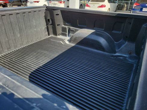 Used 2025 Chevrolet Silverado 1500 LT RWD image 24