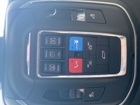 New 2026 Jeep Grand Cherokee L Limited w/ Limited Altitude Package image 21