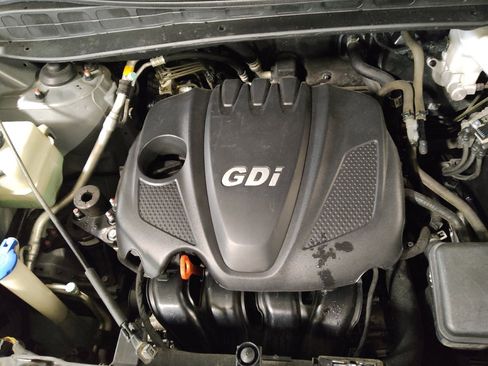 Used 2015 Hyundai Tucson SE image 30