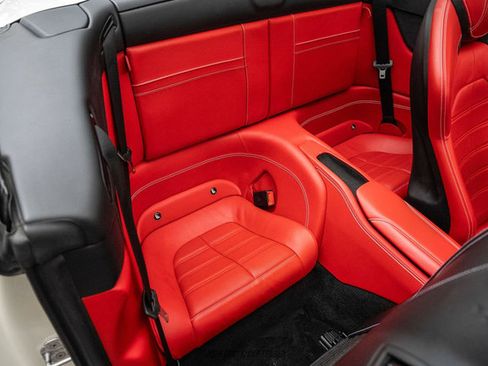 Used 2016 Ferrari California T image 49