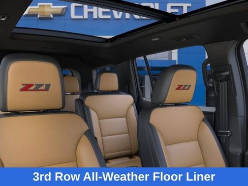 New 2027 Chevrolet Traverse Z71 w/ Driver Confidence Package AWD/4WD image 25