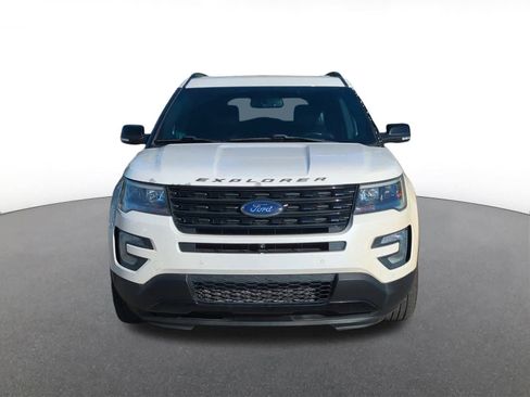 Used 2016 Ford Explorer Sport w/ Equipment Group 401A image 9