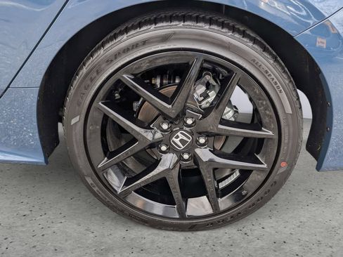 Certified 2025 Honda Civic Sport image 7