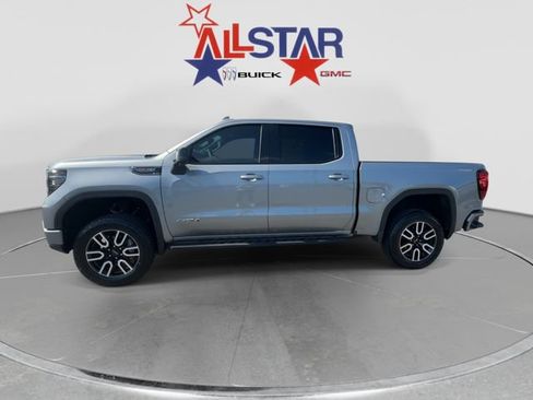 Used 2024 GMC Sierra 1500 AT4 w/ Technology Package AWD/4WD image 4