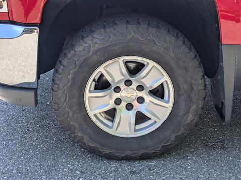 Used 2016 Chevrolet Silverado 1500 LT AWD/4WD image 16