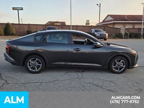 Used 2025 Kia K4 LXS image 12