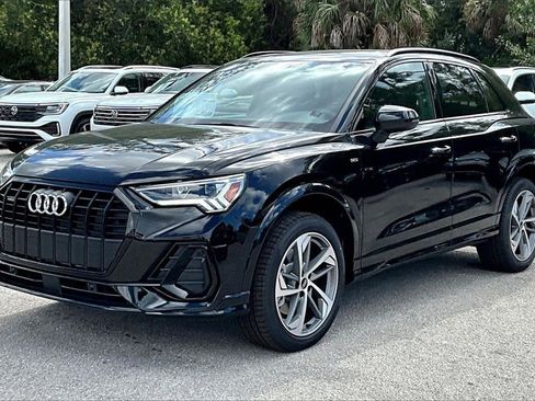 New 2025 Audi Q3 2.0T Premium image 9