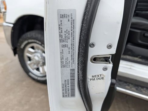 Used 2022 RAM 2500 Big Horn AWD/4WD image 37