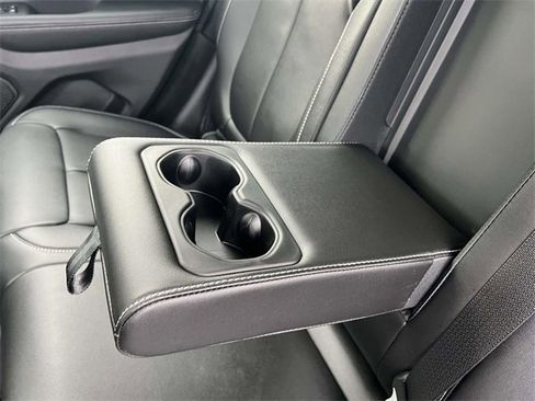 Certified 2023 Jeep Grand Cherokee Limited image 16