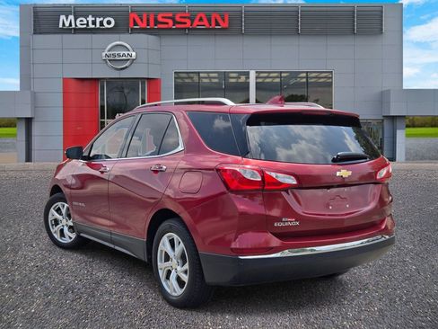 Used 2018 Chevrolet Equinox Premier FWD image 4
