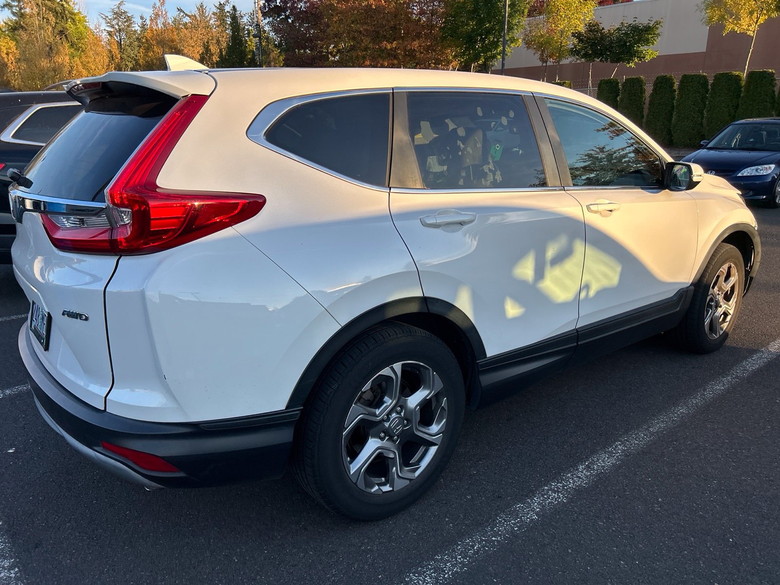 Used 2019 Honda CR-V EX image 3