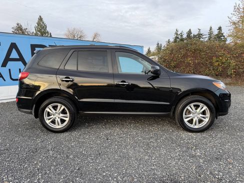 Used 2011 Hyundai Santa Fe Limited w/ Navigation Pkg 4 image 2