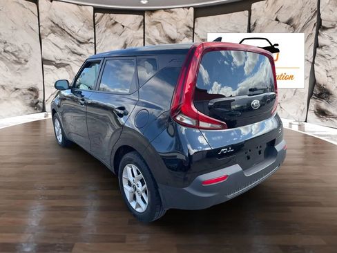 Used 2020 Kia Soul S FWD image 11
