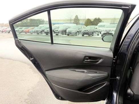 Used 2023 Toyota Corolla LE image 16
