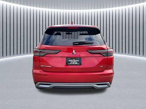 New 2026 Mitsubishi Outlander SE FWD image 5