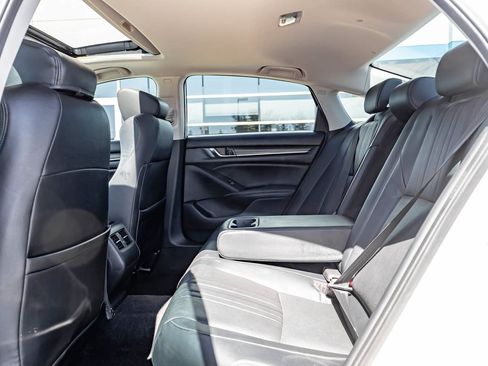 Used 2018 Honda Accord EX-L image 18