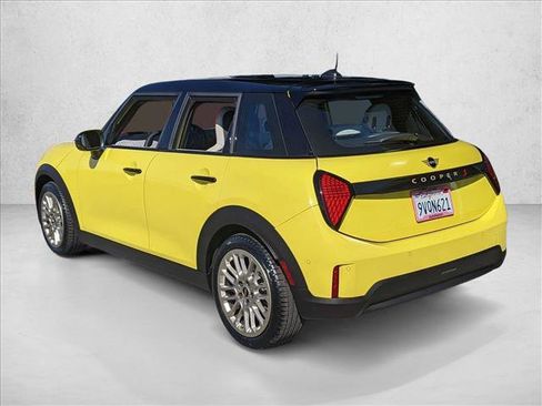 Certified 2025 MINI Cooper S FWD image 8