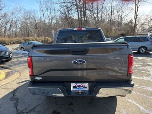 Used 2015 Ford F150 XLT image 5