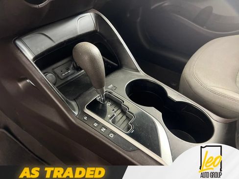 Used 2011 Hyundai Tucson GL FWD image 23