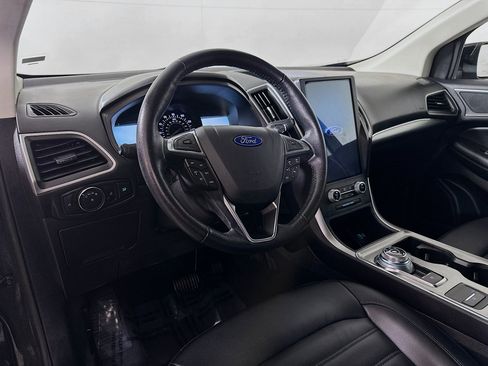 Used 2022 Ford Edge SEL image 9