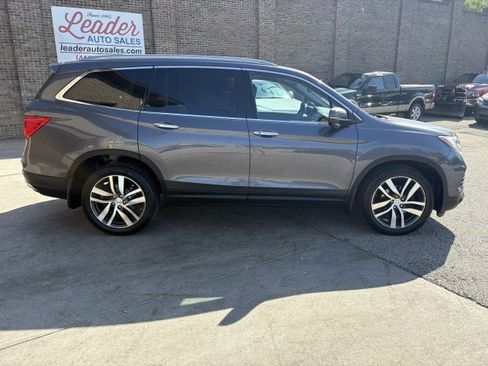 Used 2016 Honda Pilot Touring image 3