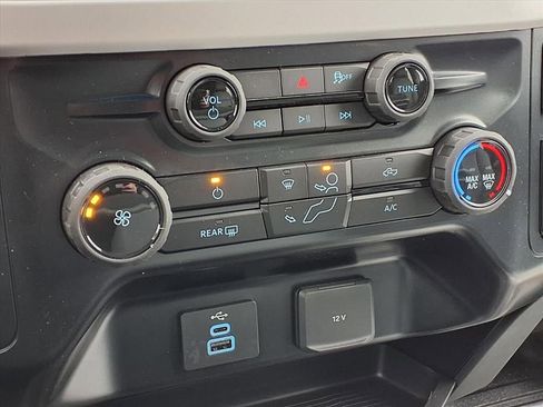 New 2026 Ford F550 4x4 Supercab Super Duty image 10