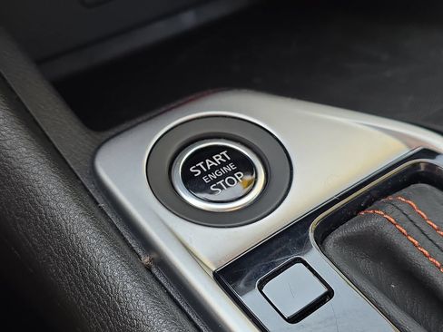 Used 2023 Nissan Sentra SR w/ Midnight Edition Package FWD image 18