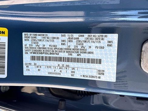 New 2025 Ford Bronco Badlands image 12