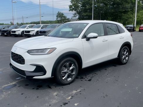 New 2026 Honda HR-V LX image 4